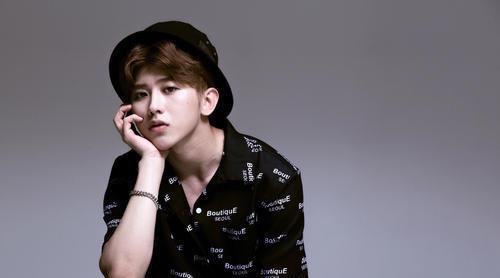 蔡徐坤八卦娱乐吃瓜,娱乐圈风云再起，吃瓜群众热议不断